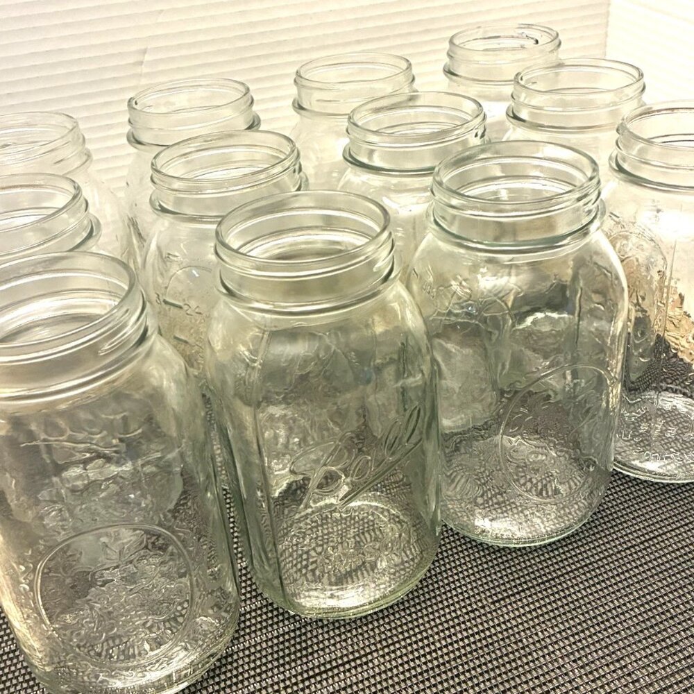 2 LOT Ball Mason Jars 800ml/3c VNTG 62A  GENUINE Sculptured Grapes Glass 1970s